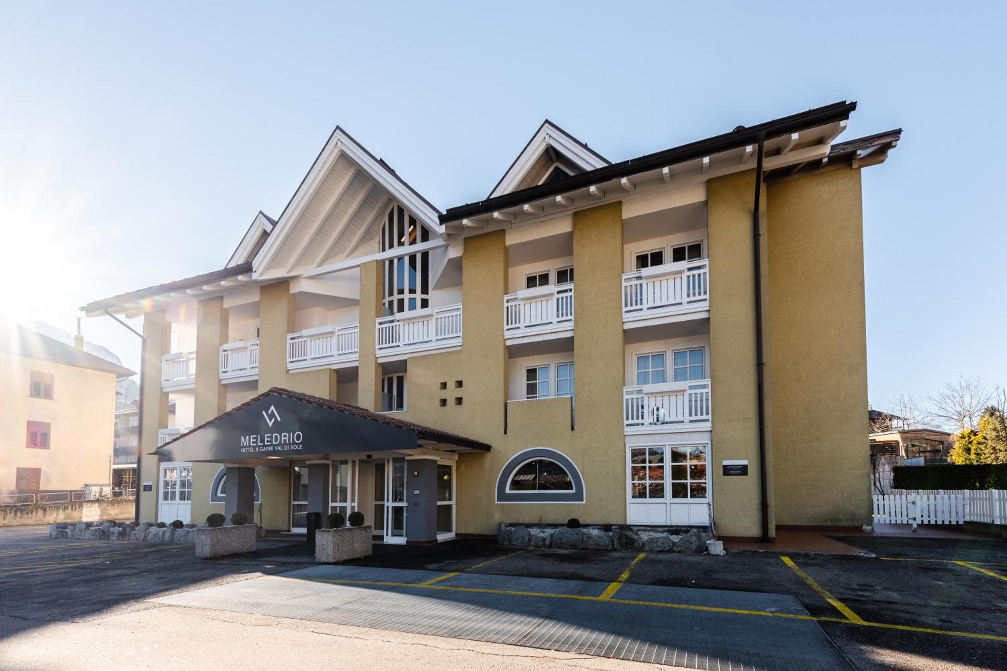 Hotel Garni Meledrio Dimaro Kültér fotó
